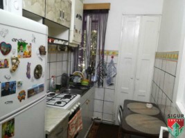 apartament-3-camere-mobilat-et-1-zona-vasile-aron-semaforului-3